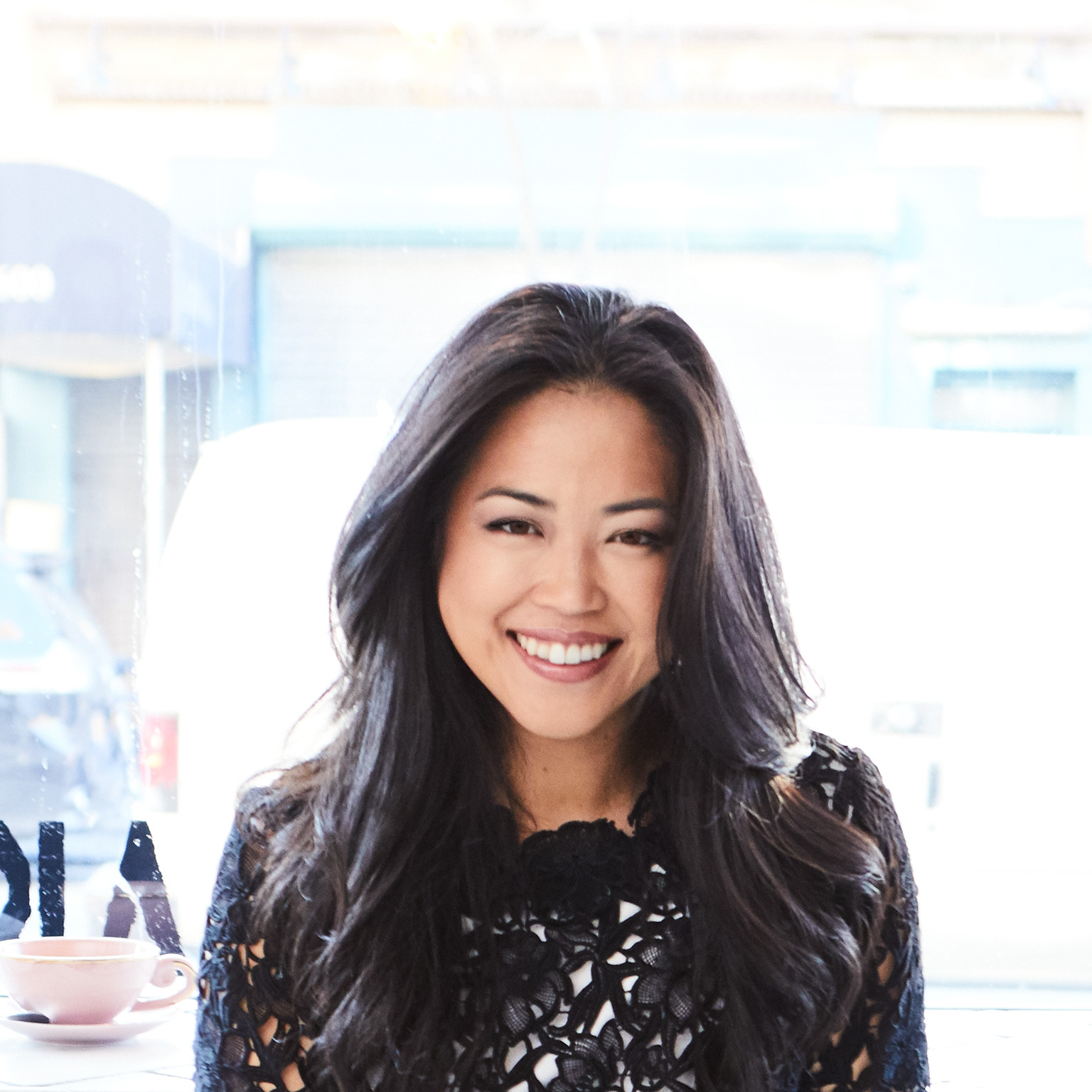 Lisa Sun headshot.